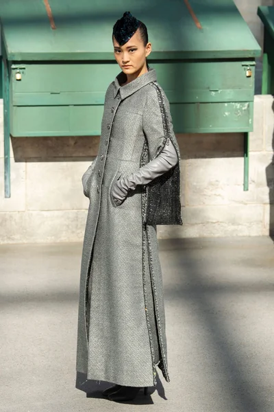 Look 4